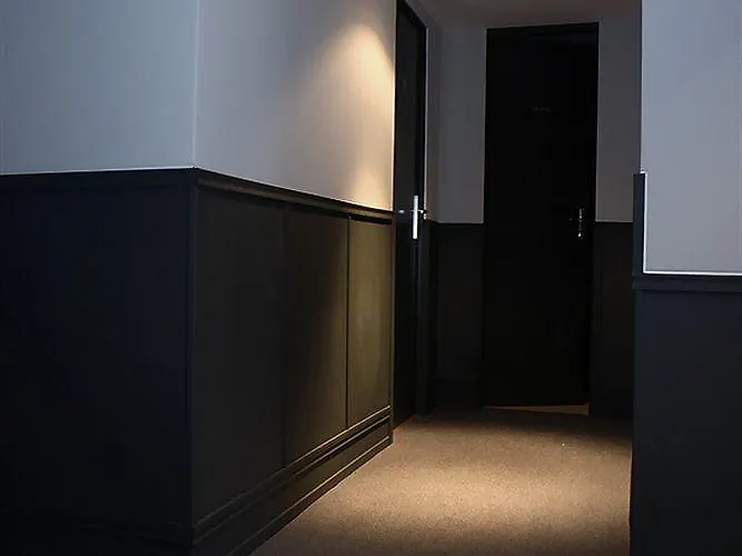 アルノ ベルナール 2*