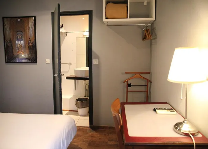 アルノ ベルナール トゥールーズ