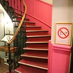 Arnaud Bernard Hotel 2*