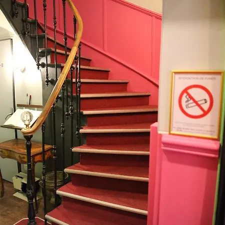 Arnaud Bernard Hotel 2*