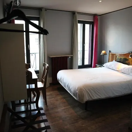 Arnaud Bernard Hotel 2*