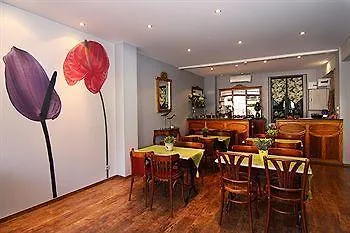 Arnaud Bernard Hotel