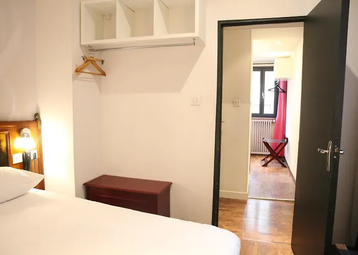 Arnaud Bernard 2* Тулуза