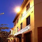 Arnaud Bernard Hotel