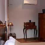 Hotel Arnaud Bernard