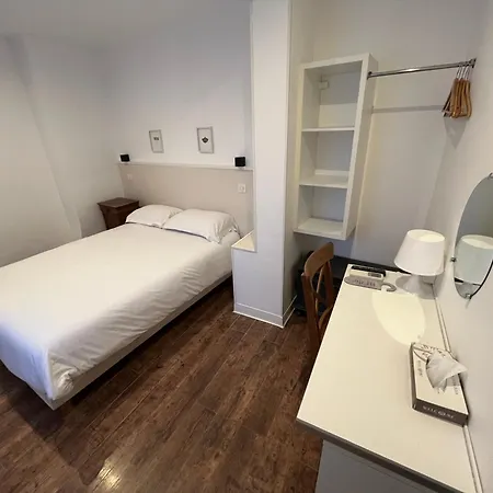 Arnaud Bernard 2* טולוז