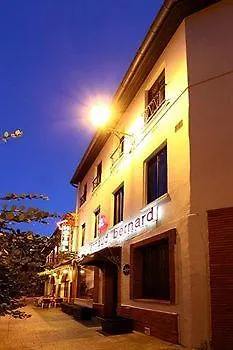 Arnaud Bernard Hotel